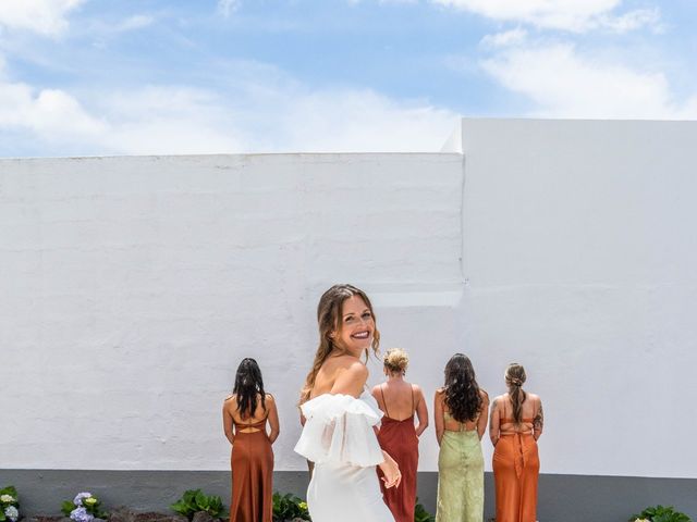 O casamento de Matt e Natasha em Mosteiros, São Miguel 19