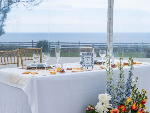 O casamento de Matt e Natasha em Mosteiros, São Miguel 29