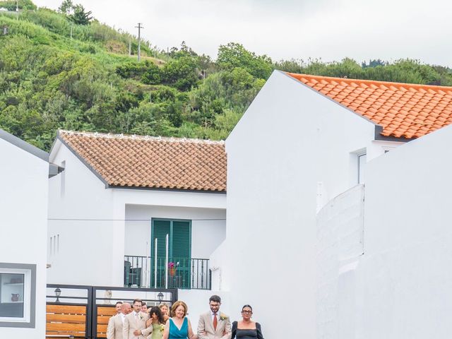 O casamento de Matt e Natasha em Mosteiros, São Miguel 32