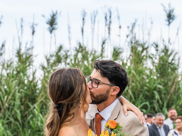 O casamento de Matt e Natasha em Mosteiros, São Miguel 42