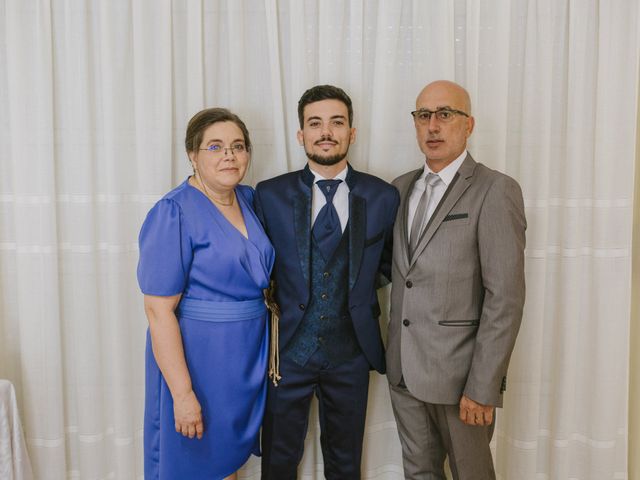 O casamento de Gabriel e Helena em Santo António da Charneca, Barreiro 32