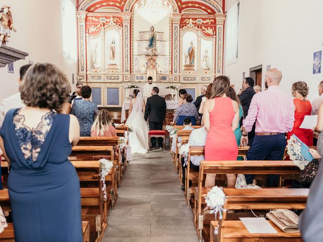 O casamento de Paul e Ana em Velas, São Jorge 25