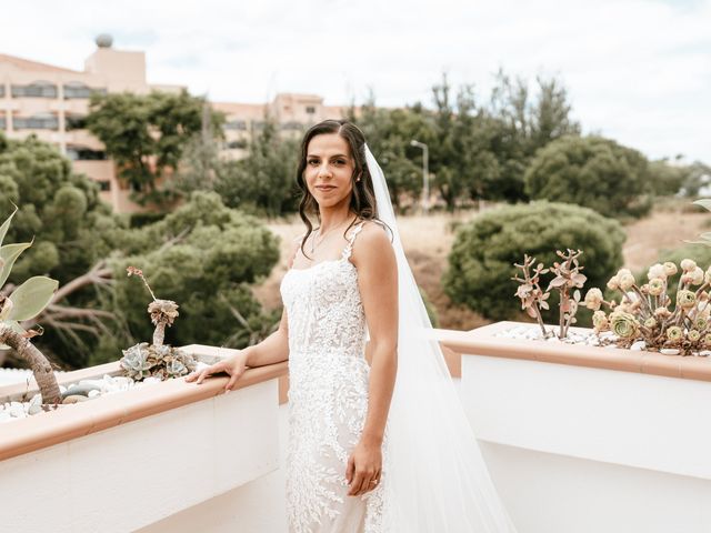 O casamento de Federico e Melanie em Algarvia, São Miguel 12