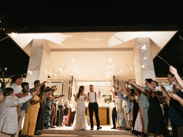 O casamento de Federico e Melanie em Algarvia, São Miguel 100