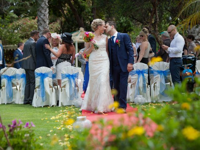 O casamento de José e Gail em Caniço, Madeira 74