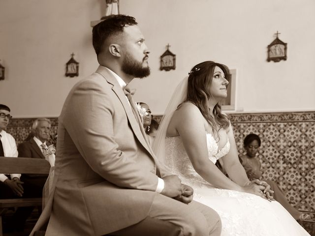 O casamento de Alex e Mel em Santo António da Charneca, Barreiro 19