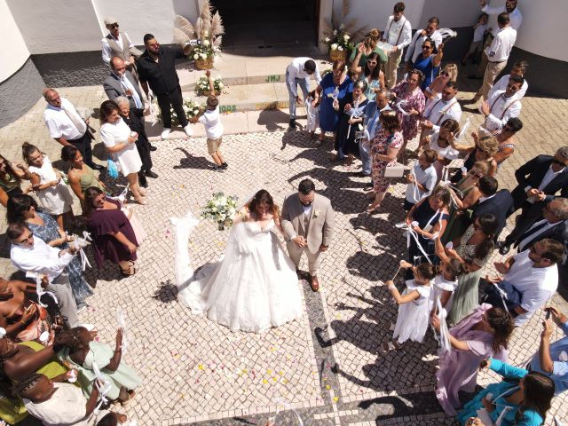 O casamento de Alex e Mel em Santo António da Charneca, Barreiro 24