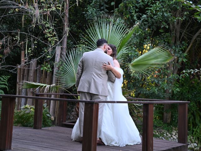 O casamento de Alex e Mel em Santo António da Charneca, Barreiro 42