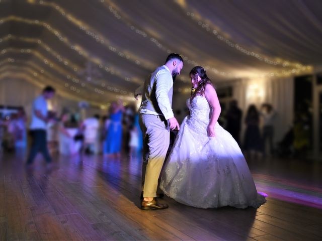 O casamento de Alex e Mel em Santo António da Charneca, Barreiro 49