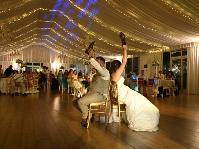 O casamento de Alex e Mel em Santo António da Charneca, Barreiro 54