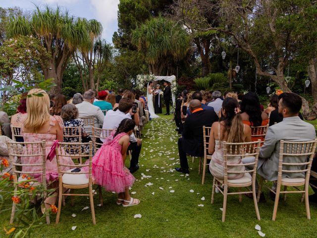 O casamento de Jesus e Debbie em Ilha, Madeira 61