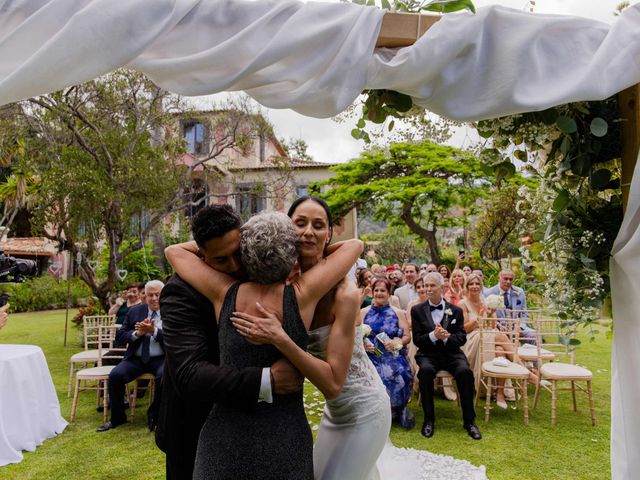 O casamento de Jesus e Debbie em Ilha, Madeira 68