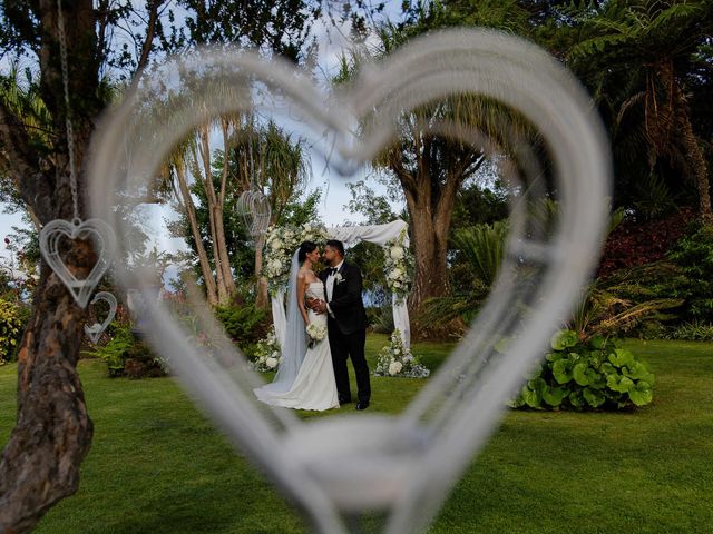 O casamento de Jesus e Debbie em Ilha, Madeira 87