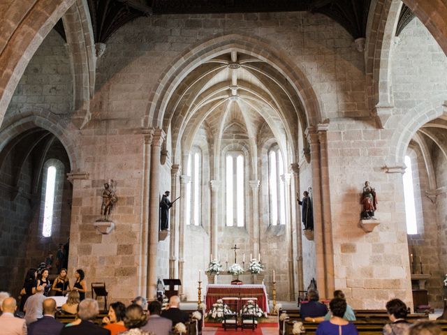 O casamento de Luís e Emiliana em Labruge, Vila do Conde 25