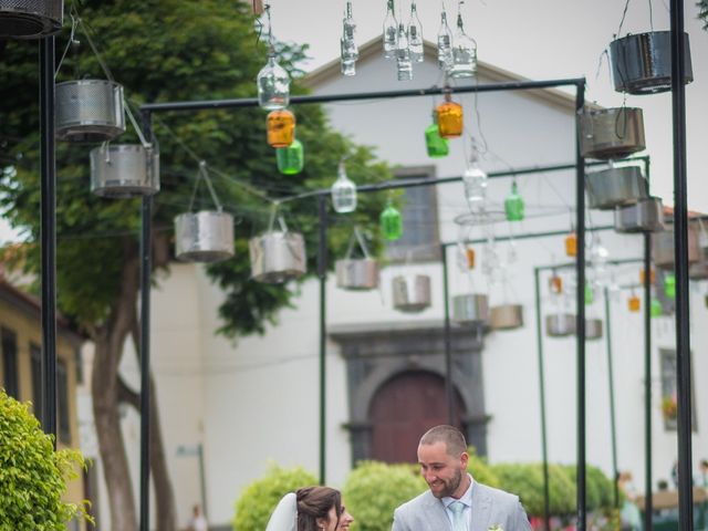 O casamento de Daniel e Débora em Câmara de Lobos, Madeira 48