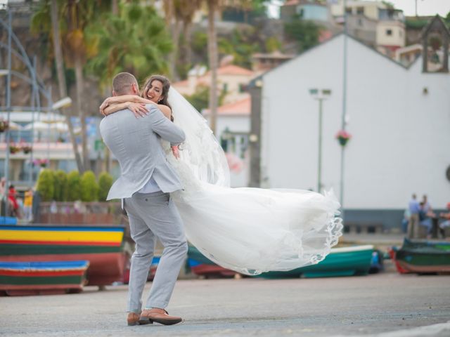 O casamento de Daniel e Débora em Câmara de Lobos, Madeira 59