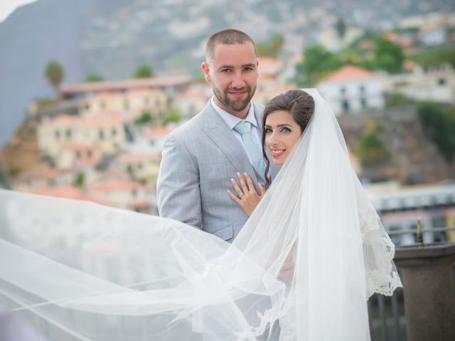 O casamento de Daniel e Débora em Câmara de Lobos, Madeira 62