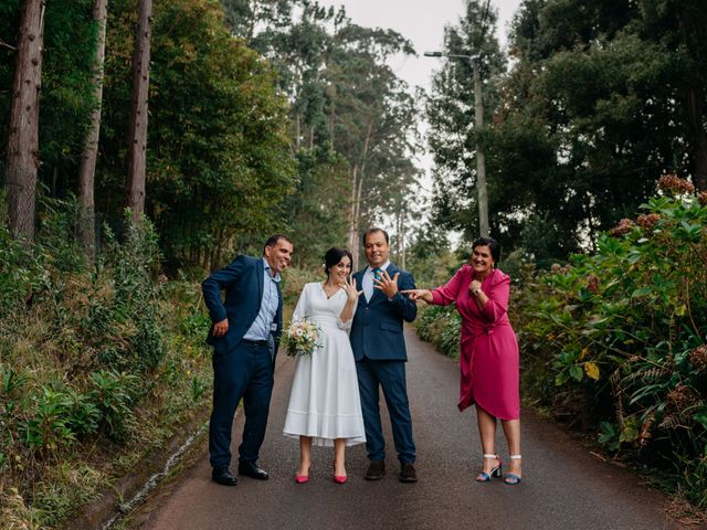 O casamento de Nélio e Élia em Santana, Madeira 13