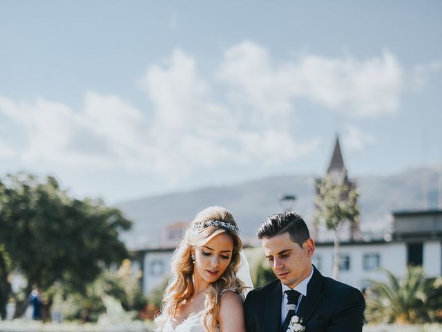 O casamento de Carlos e Jessica em Tabua, Madeira 15