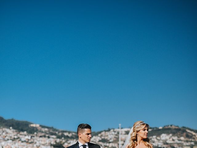 O casamento de Carlos e Jessica em Tabua, Madeira 16