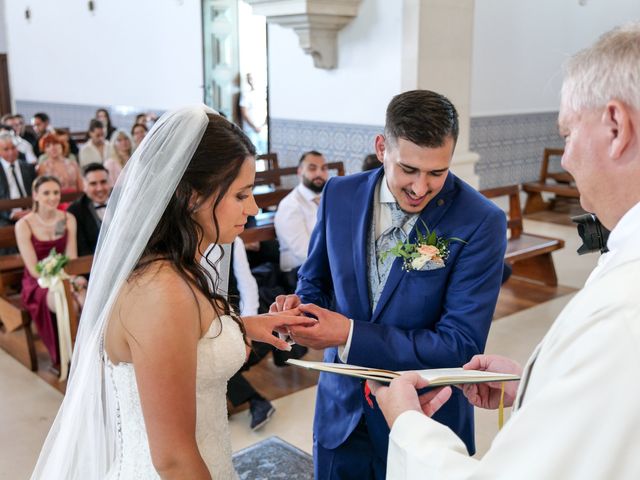 O casamento de Flávio e Ljubica em Fermentelos, Águeda 14