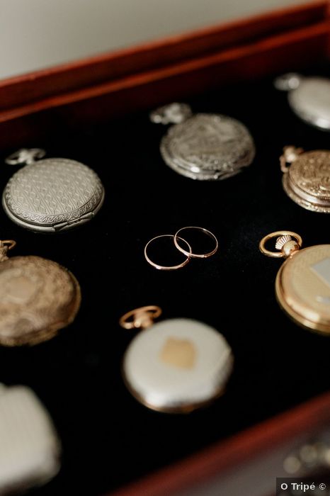 Metais económicos para as tuas alianças de casamento baratas