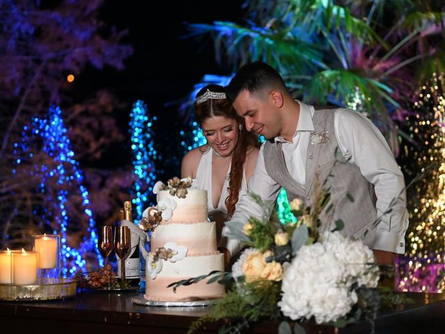 O casamento de Cláudia  e Mário 