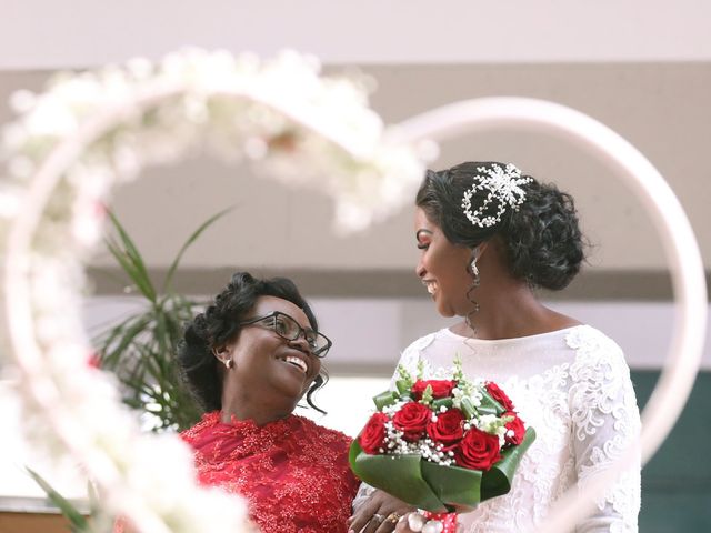 O casamento de Wilson e Jandira em Amadora, Amadora 14