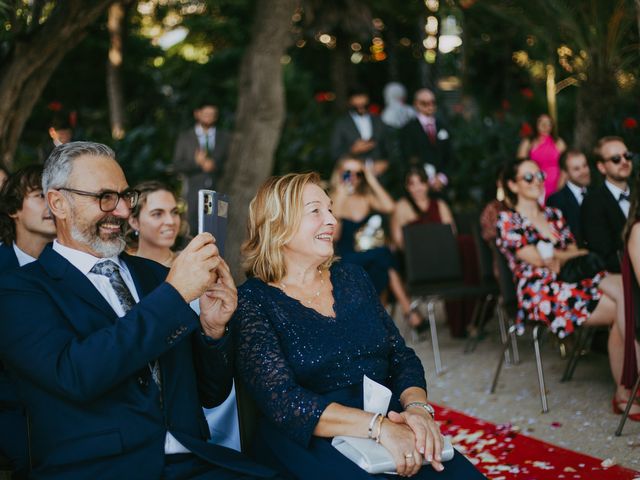 O casamento de Paco e Cris em Paço de Arcos, Oeiras 13