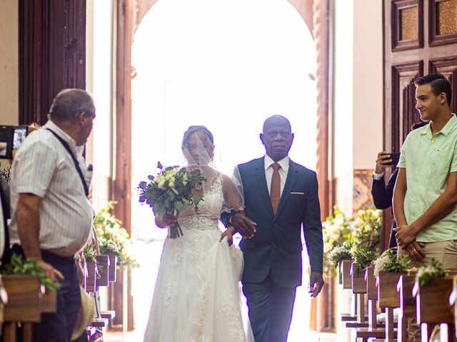 O casamento de Sébastien e Christelle em Santiago de Litém, Pombal 14