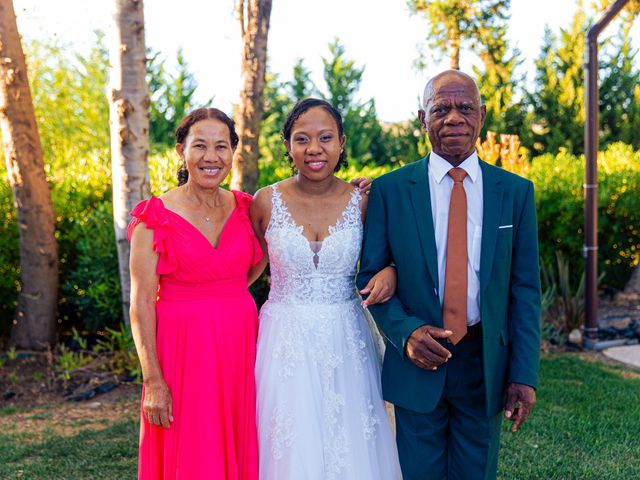 O casamento de Sébastien e Christelle em Santiago de Litém, Pombal 22