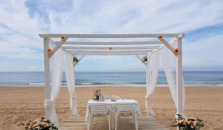 O casamento de António e Sofia em Fonte da Telha, Almada