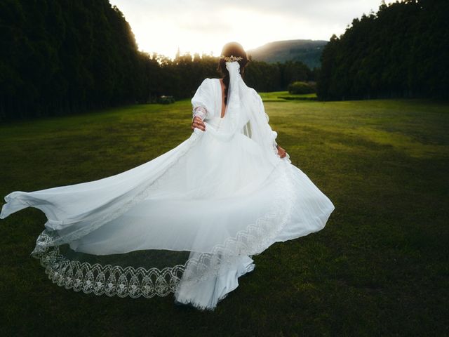 O casamento de Luis e Beatriz em Angra do Heroísmo, Terceira 27