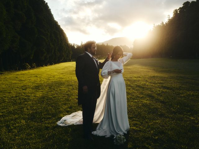 O casamento de Luis e Beatriz em Angra do Heroísmo, Terceira 33