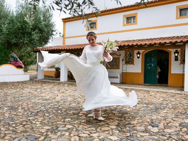 O casamento de Jens e Adriana em Fronteira, Fronteira 1