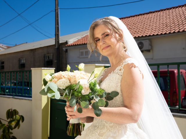 O casamento de Hugo e Vera em São João da Talha, Loures 37