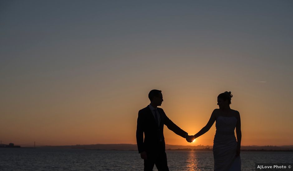 O casamento de Sérgio e Magda em Moita, Moita