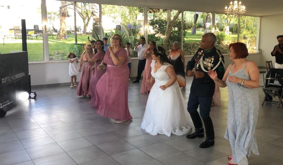 O casamento de Ricardo  e Carla  em Almargem do Bispo, Sintra