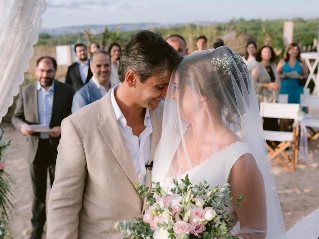 O casamento de Alexandre e Mariana em Costa de Caparica, Almada 97