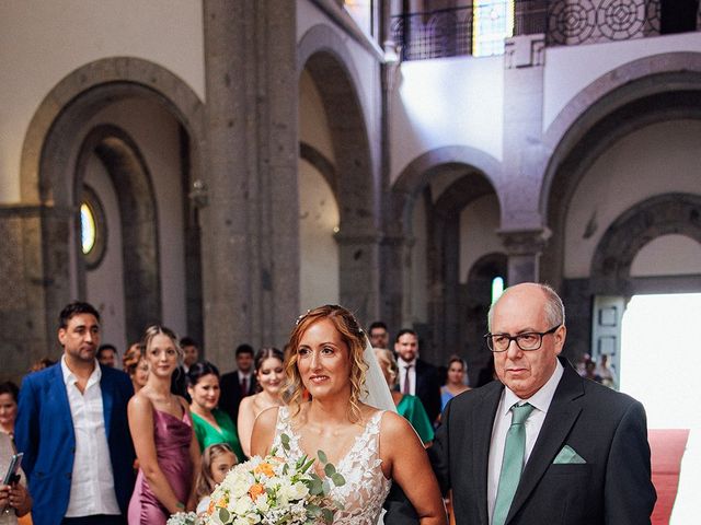 O casamento de Valentim e Ariana em Lustosa, Lousada 74