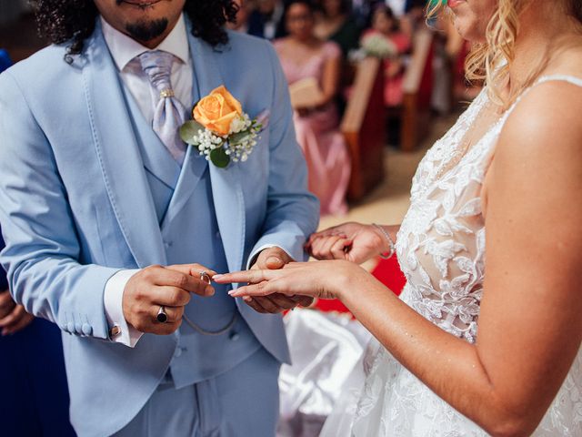 O casamento de Valentim e Ariana em Lustosa, Lousada 80