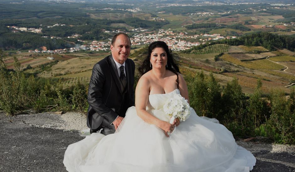 O casamento de Vicente e Magnólia em Vilar, Cadaval