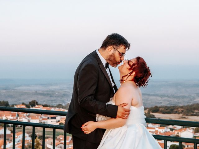 O casamento de Victor e Ana em Seixas do Douro, Vila Nova de Foz Côa 2