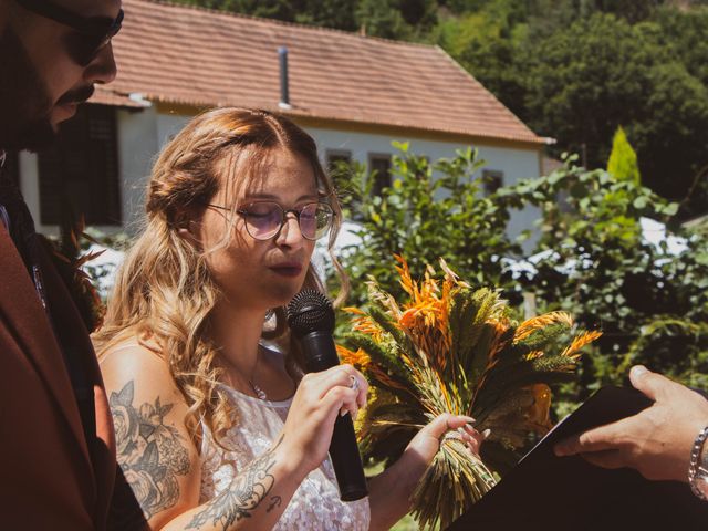 O casamento de Nuno e Ana em Caldas de São Jorge, Santa Maria da Feira 8