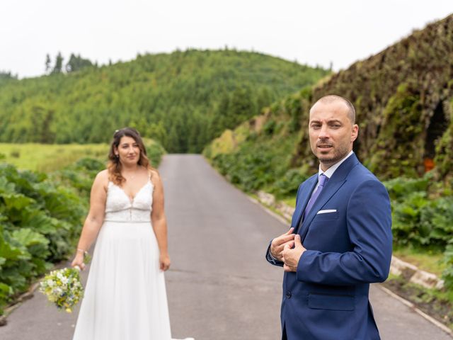 O casamento de Frederico e Nanci em Arrifes, São Miguel 6