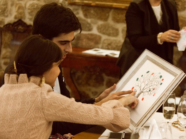 O casamento de Miguel e Lúcia em Santar, Nelas 239