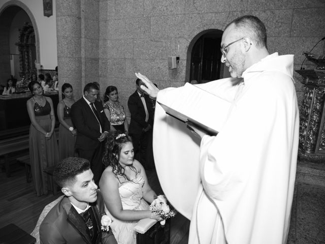 O casamento de Magno e Sara em Moreira de Cónegos, Guimarães 41