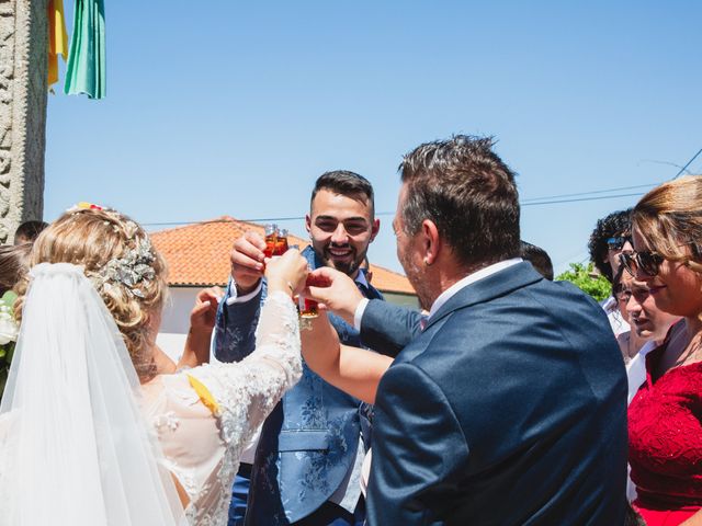 O casamento de Vitor e Cristiana em Santiago de Piães, Cinfães 22