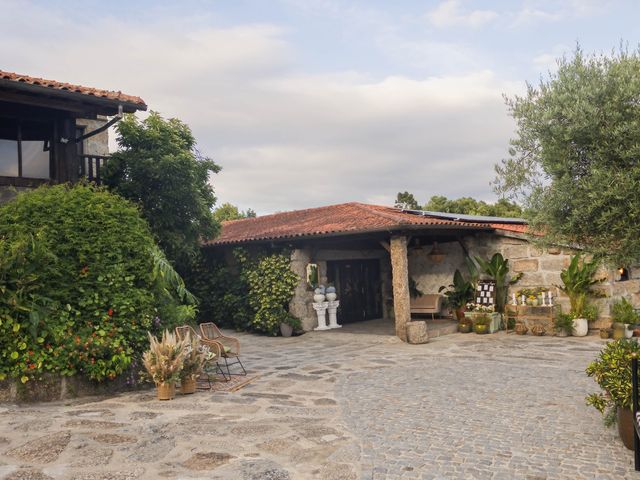 O casamento de Hélder e Clara em Guimarães, Guimarães 44