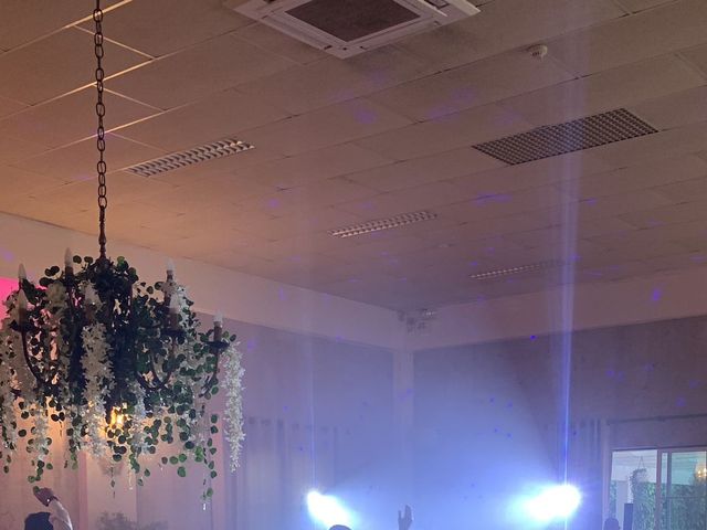 O casamento de Cláudia e Bruno em Almargem do Bispo, Sintra 8